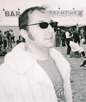 Stu in furs